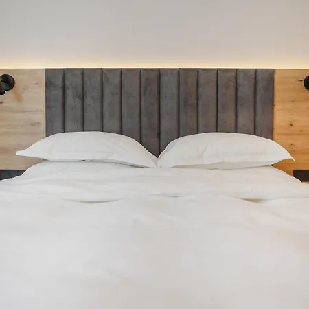 Aparthotel Bloom Downtown Kluž