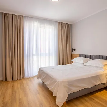 Aparthotel Bloom Downtown 4*