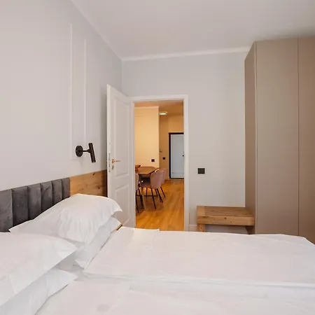 Aparthotel Bloom Downtown 4*