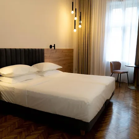 Bloom Downtown Aparthotel Cluj-Napoca