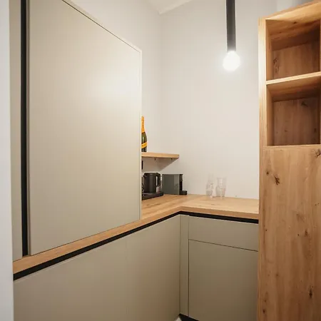 Bloom Downtown Aparthotel