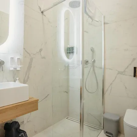 Apartahotel Bloom Downtown 4*
