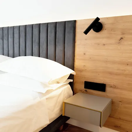 Aparthotel Bloom Downtown Kluž