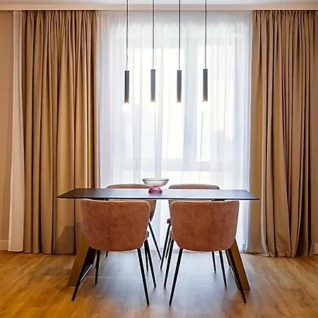 Bloom Downtown 4* קלוז'-נאפוקה