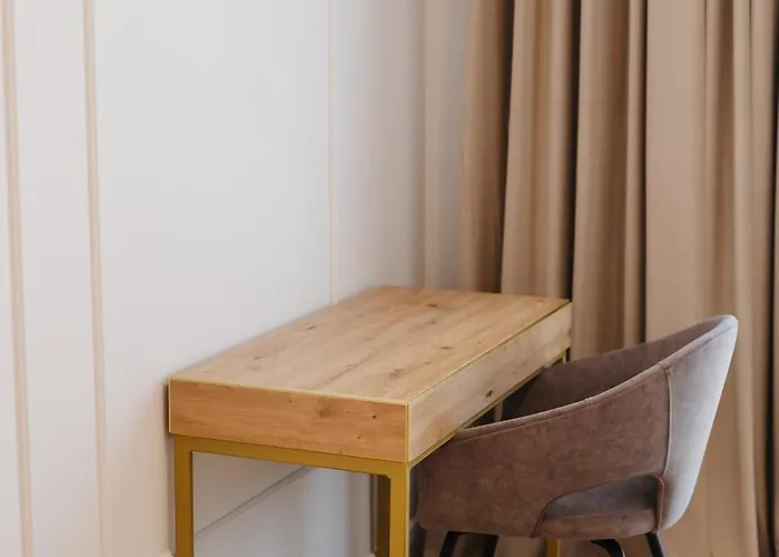 Bloom Downtown Aparthotel 4*