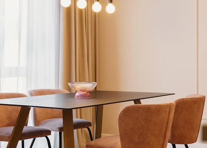 Bloom Downtown Aparthotel 4*