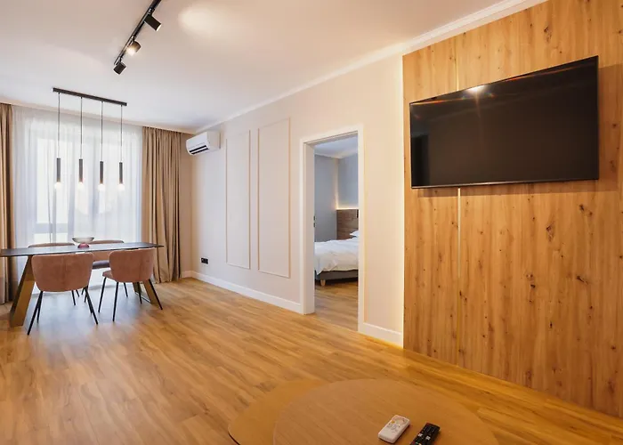 Апарт-готель Bloom Downtown Клуж-Напока