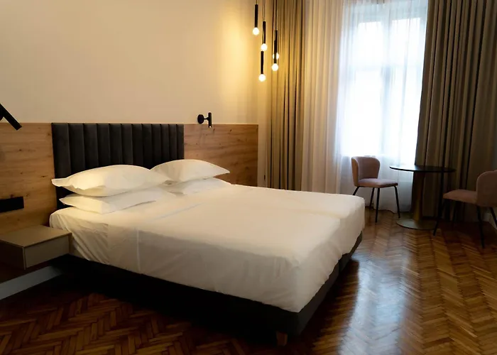 Bloom Downtown Aparthotel Cluj-Napoca