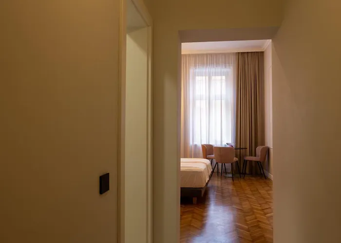 Bloom Downtown 4* Клуж-Напока