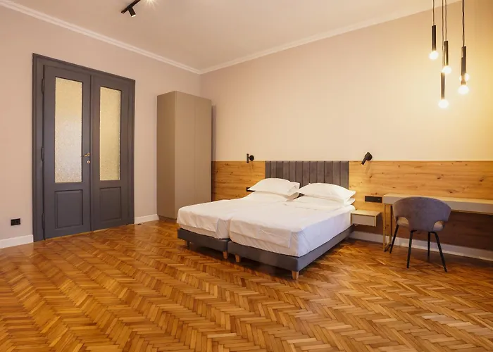 Bloom Downtown Aparthotel 4*