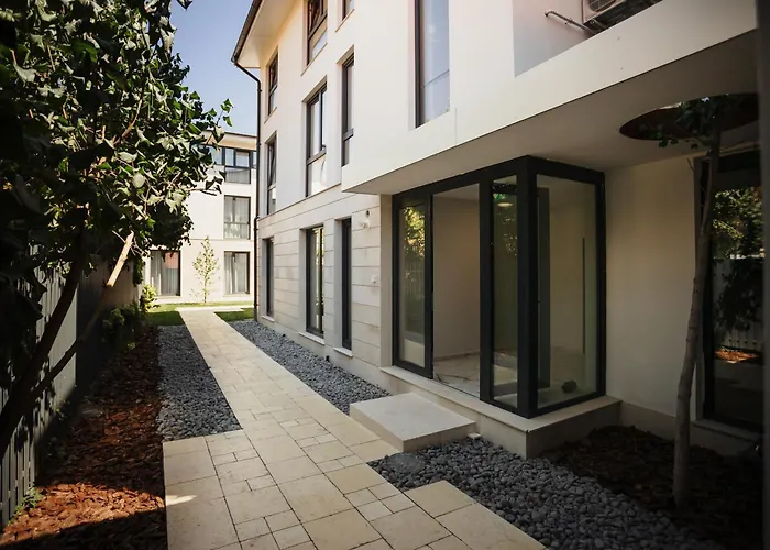 Bloom Downtown Клуж-Напока