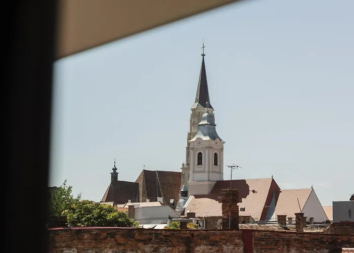 Bloom Downtown Апарт-готель 4*