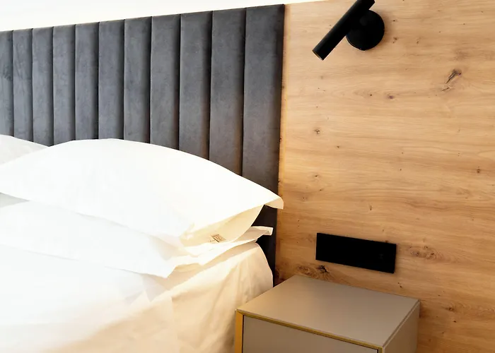 Апарт-готель Bloom Downtown Клуж-Напока