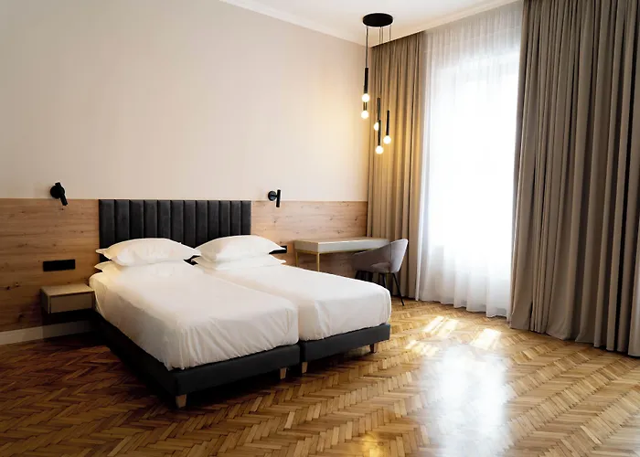 Апарт-готель Bloom Downtown 4*