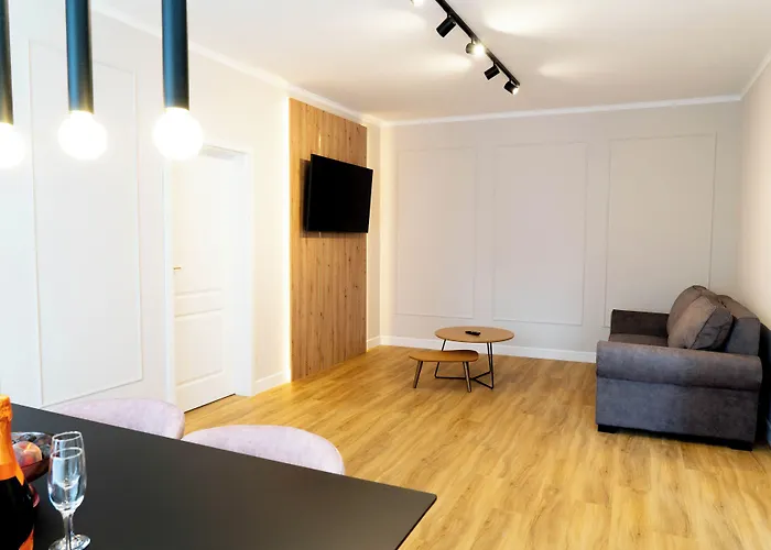 Bloom Downtown 4* Клуж-Напока